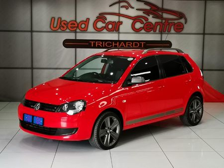 2014-Volkswagen-Polo-Vivo-16-Maxx_0