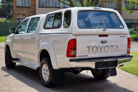 2008-Toyota-Hilux-30-D-4D-Raider-Double-Cab_1
