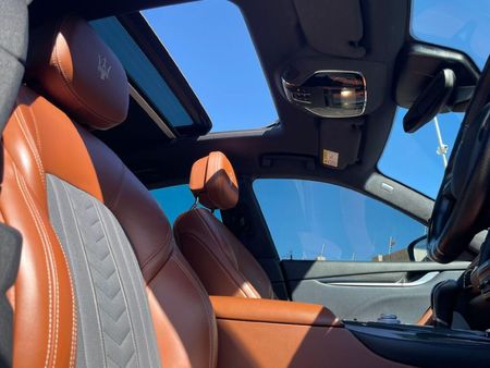 2018-Maserati-Levante-Diesel_10