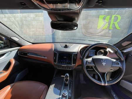 2018-Maserati-Levante-Diesel_8
