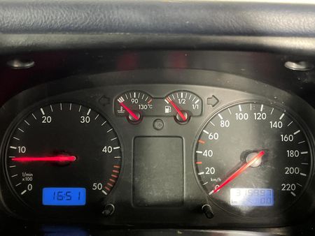 2002-Volkswagen-Transporter-T4-25-TDI-Syncro-Trendline_2