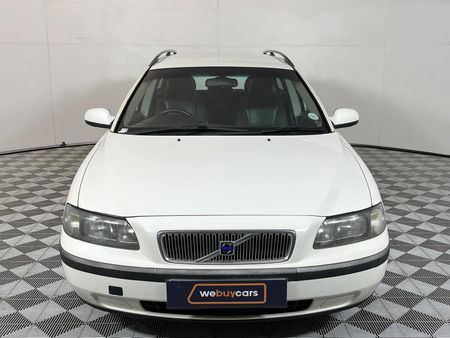 2001-Volvo-V70-T5_12