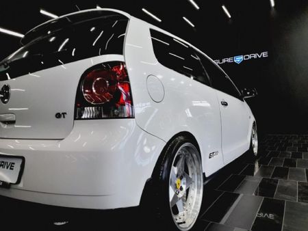 2012-Volkswagen-Polo-Vivo-16-GT-3-dr_11