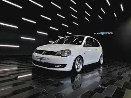 2012-Volkswagen-Polo-Vivo-16-GT-3-dr_1