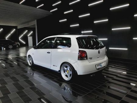 2012-Volkswagen-Polo-Vivo-16-GT-3-dr_5