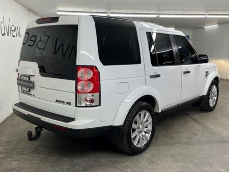 2014-Land-Rover-Discovery-4-30-TD-SD-V6-SE_3