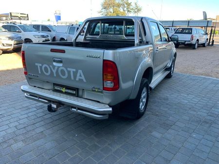 2006-Toyota-Hilux-30-D-4D-Raider-Double-Cab_3