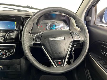 2021-Haval-H1-15-VVT_11