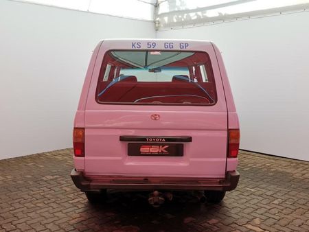 1993-Toyota-Venture-1800-8-seat_4