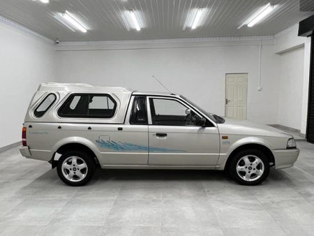 2002-Ford-Bantam-1600i_4