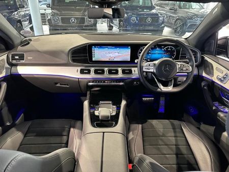 2023-Mercedes-Benz-GLE-Coupe-400d-4Matic_2