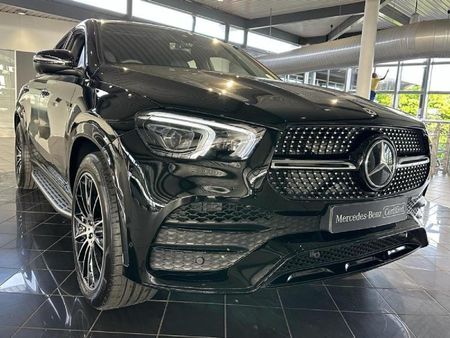 2023-Mercedes-Benz-GLE-Coupe-400d-4Matic_3