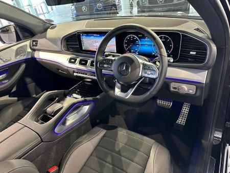 2023-Mercedes-Benz-GLE-Coupe-400d-4Matic_7