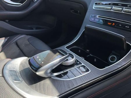 2017-Mercedes-AMG-GLC-43-AMG-4Matic_12