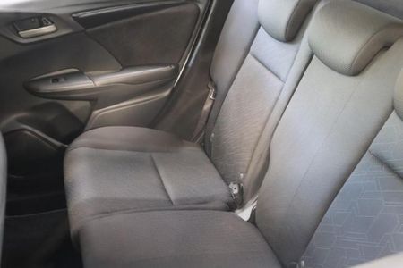 2020-Honda-Jazz-12-Comfort_5