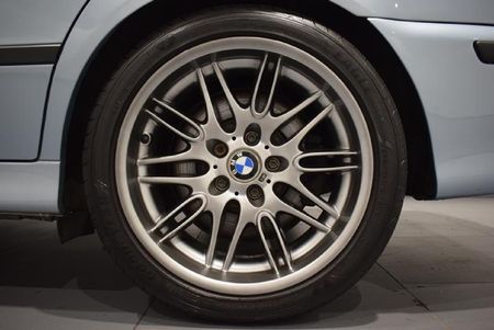 2000-BMW-M5-e39_19