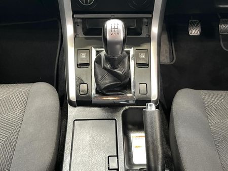 2018-Suzuki-Grand-Vitara-24-Dune_7