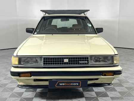 1992-Toyota-Cressida-24-GLE-Station-Wagon_3