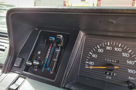 1998-Toyota-Hi-Ace-Super-16_23