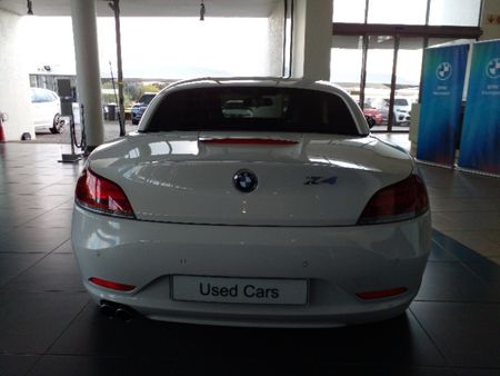 2012-BMW-Z4-sDrive28i-Auto_9