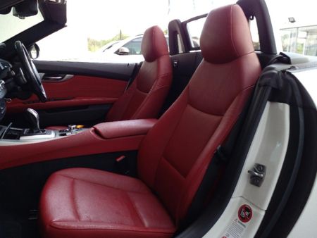 2012-BMW-Z4-sDrive28i-Auto_18