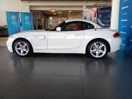 2012-BMW-Z4-sDrive28i-Auto_1