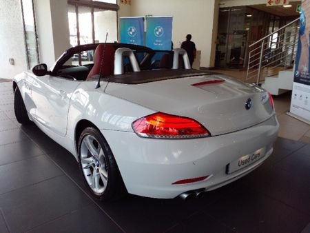 2012-BMW-Z4-sDrive28i-Auto_7