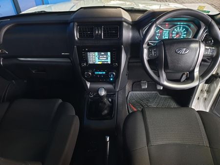 2019-Mahindra-Pik-Up-22-mHawk-S10-4x4-Double-Cab_8