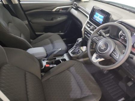 2025-Suzuki-Grand-Vitara-15-GL-Auto_8