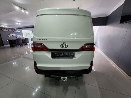 2020-Chana-Star-3-13-Mini-Panel-Van-5-seat_10