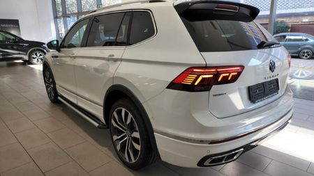 2024-Volkswagen-Tiguan-Allspace-14-TSI-R-Line-DSG-Auto_1