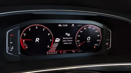 2024-Volkswagen-Tiguan-Allspace-14-TSI-R-Line-DSG-Auto_23