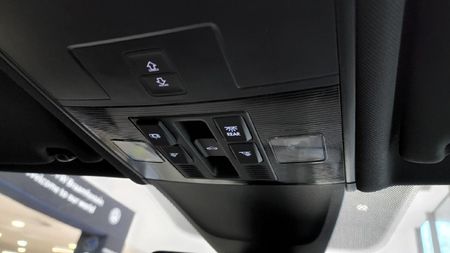 2024-Volkswagen-Tiguan-Allspace-14-TSI-R-Line-DSG-Auto_37