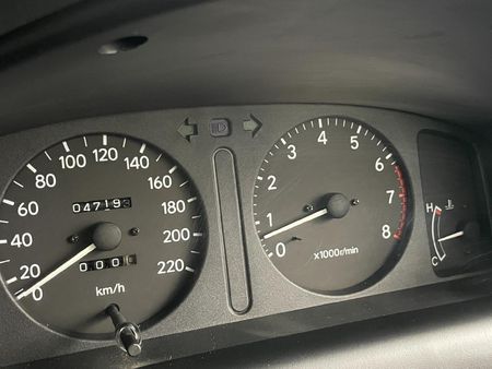 2000-Toyota-Corolla-160i-GLE_9