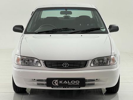 2000-Toyota-Corolla-160i-GLE_2