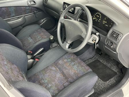 2000-Toyota-Corolla-160i-GLE_7