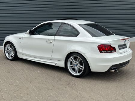 2012-BMW-1-Series-135i-Coupe-M-Sport-Auto_2