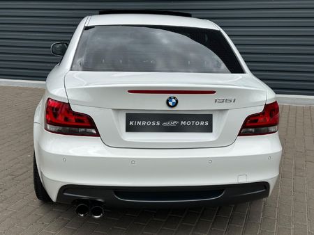 2012-BMW-1-Series-135i-Coupe-M-Sport-Auto_6