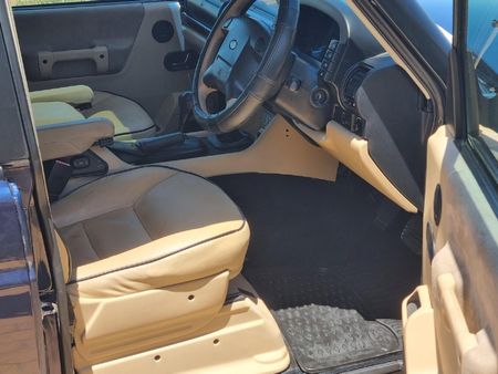 2004-Land-Rover-Discovery-V8-ES-Auto_9
