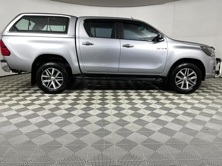 2019-Toyota-Hilux-28-GD-6-Raised-Body-Auto-Raider-Double-Cab_16