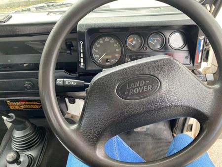 1999-Land-Rover-Defender-110-28i-Single-Cab_12