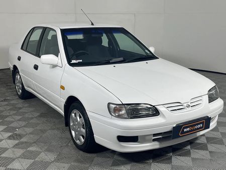 2000-Nissan-Sentra-160-GSi-Auto_4