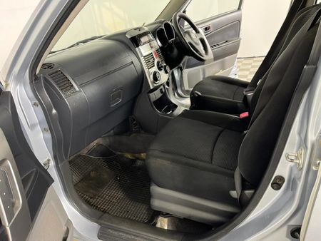 2008-Daihatsu-Terios-4x4_8