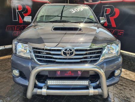 2012-Toyota-Hilux-30-D-4D-Heritage-Raised-Body-Auto-Double-Cab_2
