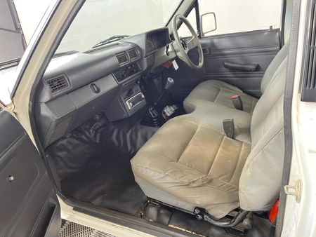 1997-Toyota-Hilux-1800-S-Single-Cab_2