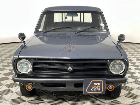 2000-Nissan-1400-5-spd_4