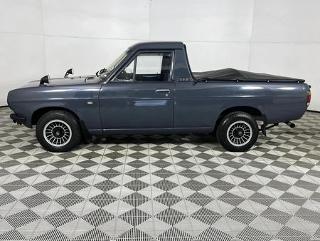 2000-Nissan-1400-5-spd_7