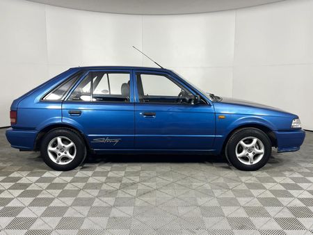 2002-Mazda-323-130-Sting_5