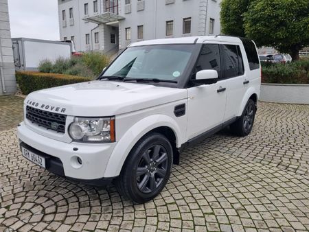 2014-Land-Rover-Discovery-4-30-TD-SD-V6-SE_0