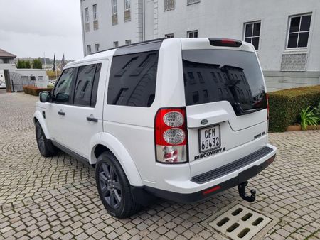 2014-Land-Rover-Discovery-4-30-TD-SD-V6-SE_4